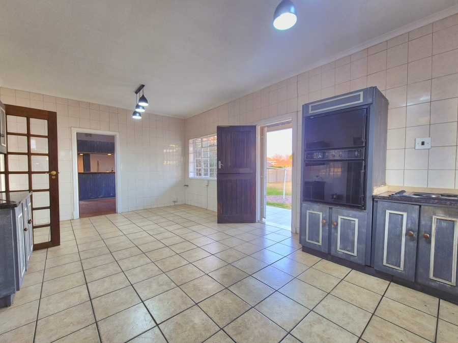 3 Bedroom Property for Sale in Dalview Gauteng
