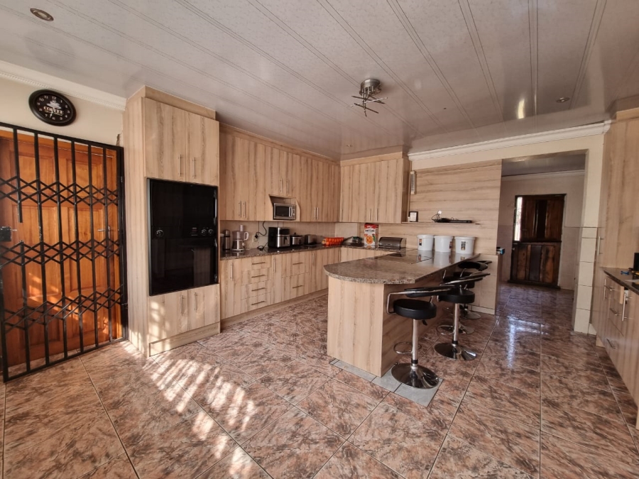 3 Bedroom Property for Sale in Sonland Park Gauteng