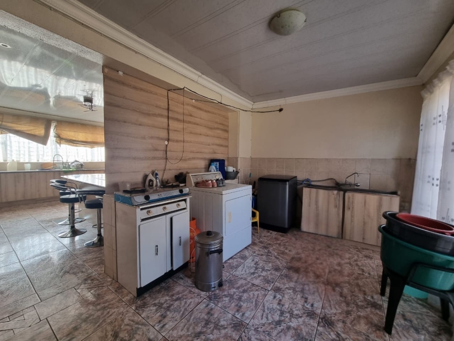 3 Bedroom Property for Sale in Sonland Park Gauteng