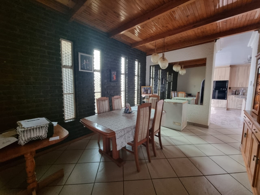 3 Bedroom Property for Sale in Sonland Park Gauteng