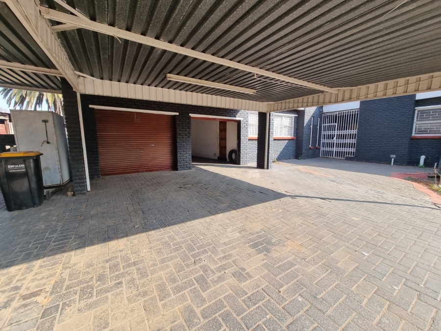 3 Bedroom Property for Sale in Sonland Park Gauteng