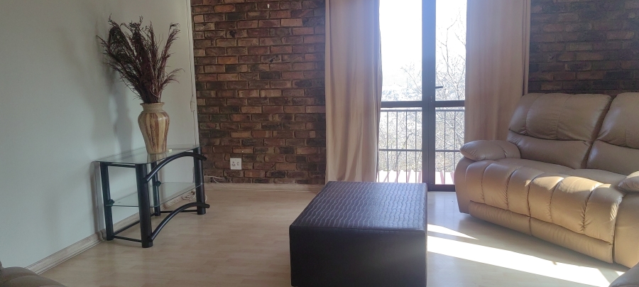 3 Bedroom Property for Sale in Mulbarton Gauteng