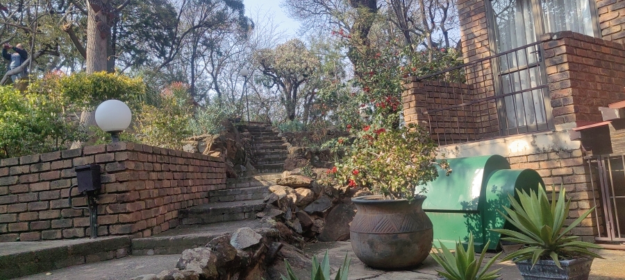 3 Bedroom Property for Sale in Mulbarton Gauteng