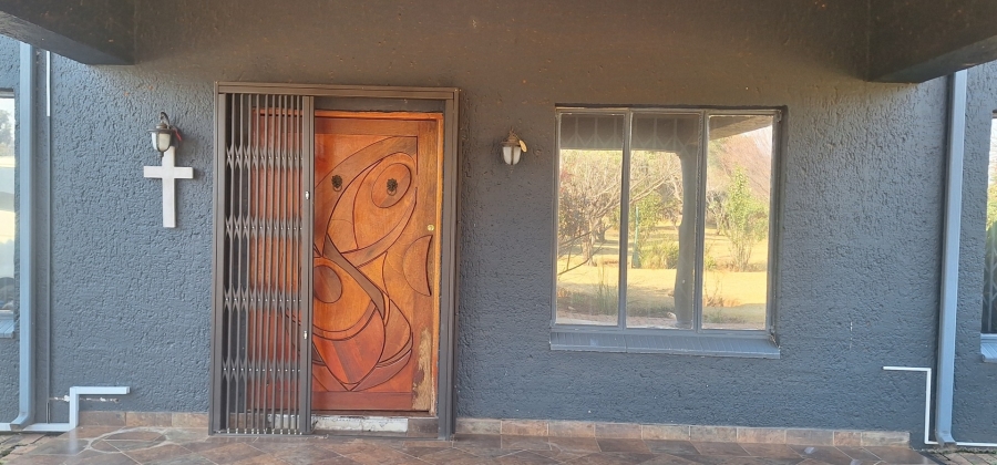 3 Bedroom Property for Sale in Mullerstuine Gauteng