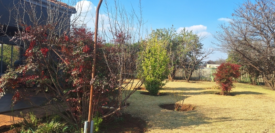 3 Bedroom Property for Sale in Mullerstuine Gauteng