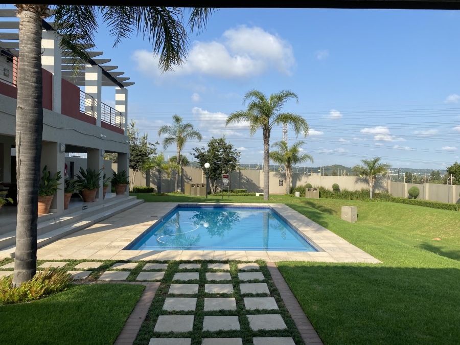To Let 2 Bedroom Property for Rent in Barbeque Downs Gauteng