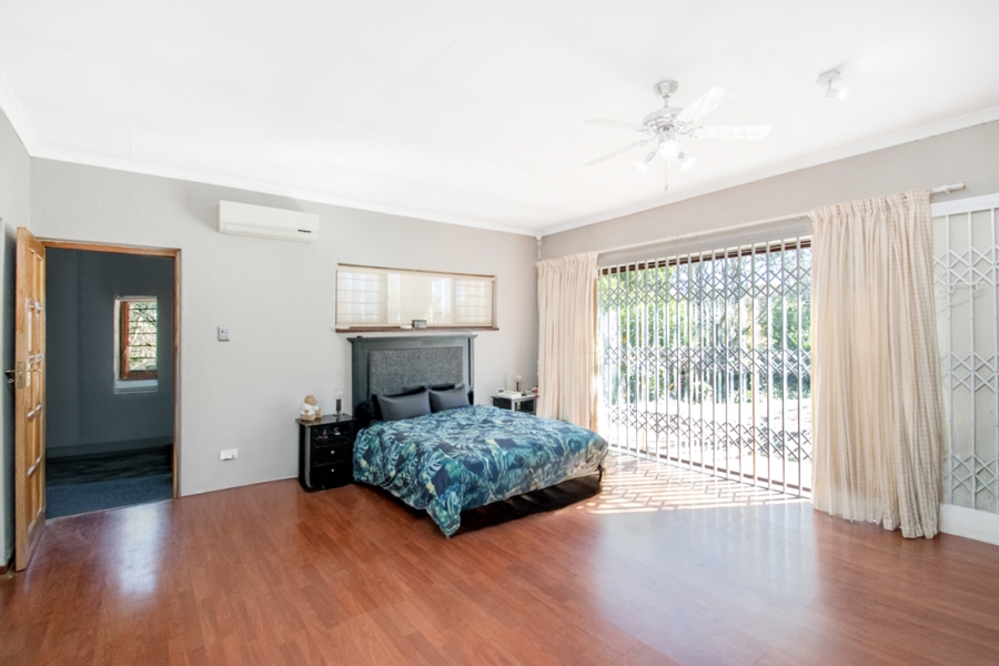 4 Bedroom Property for Sale in Douglasdale Gauteng