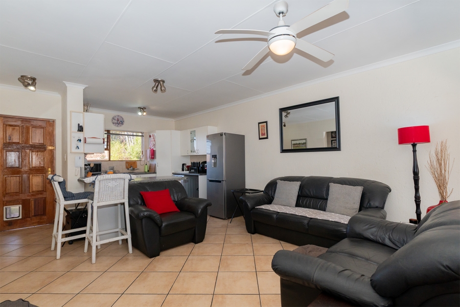 2 Bedroom Property for Sale in Northmead Gauteng