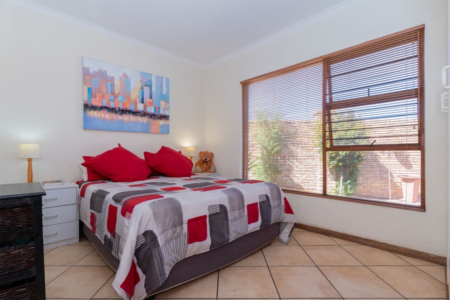 2 Bedroom Property for Sale in Northmead Gauteng