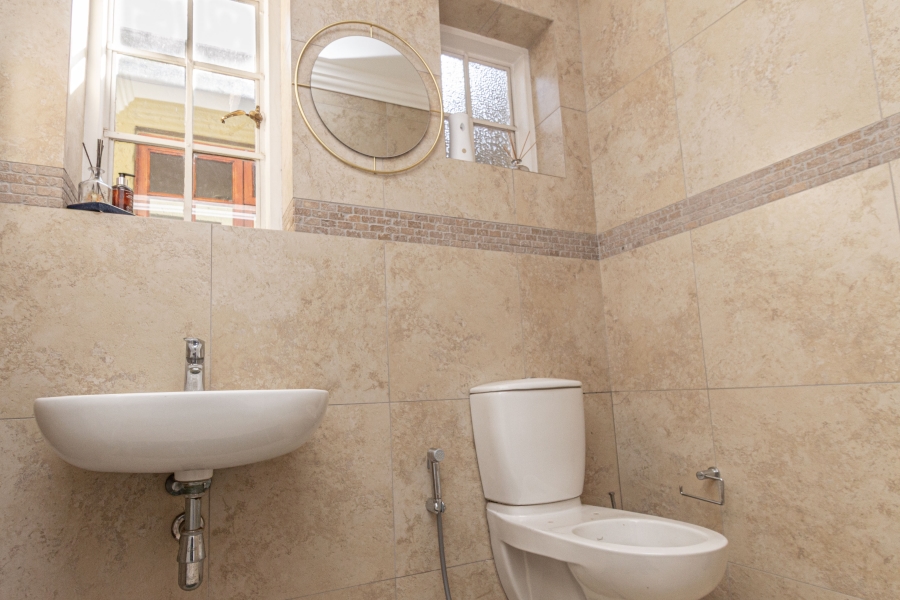 5 Bedroom Property for Sale in Houghton Estate Gauteng
