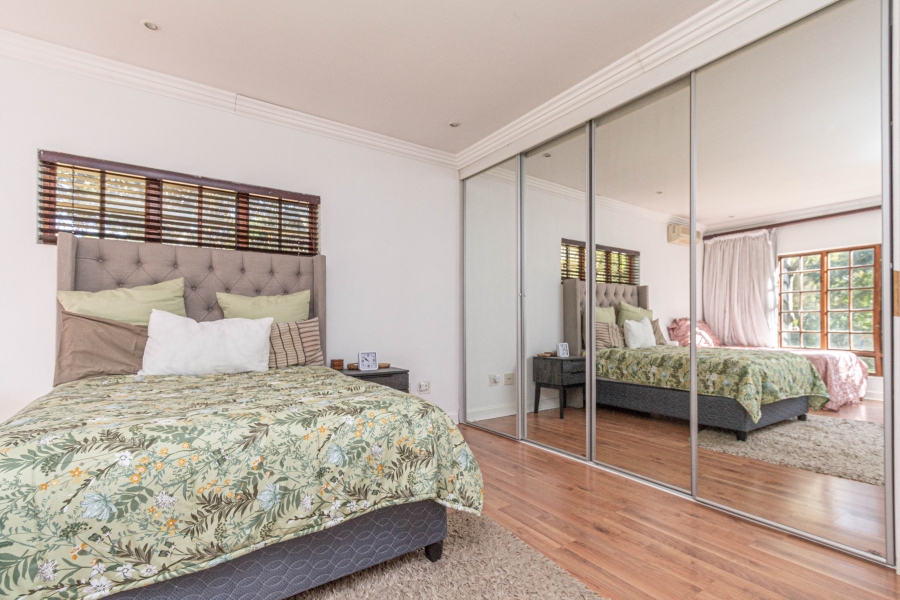 5 Bedroom Property for Sale in Houghton Estate Gauteng