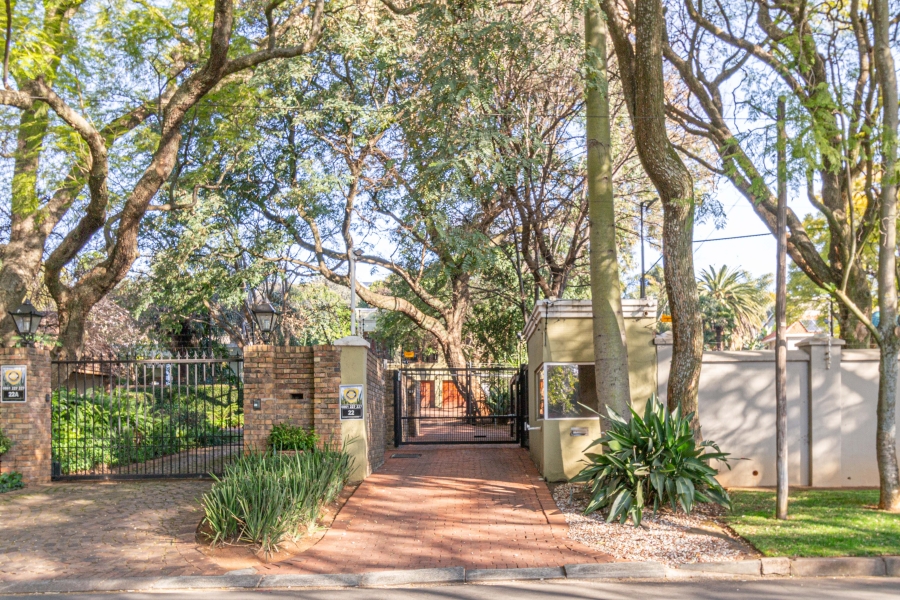 5 Bedroom Property for Sale in Houghton Estate Gauteng