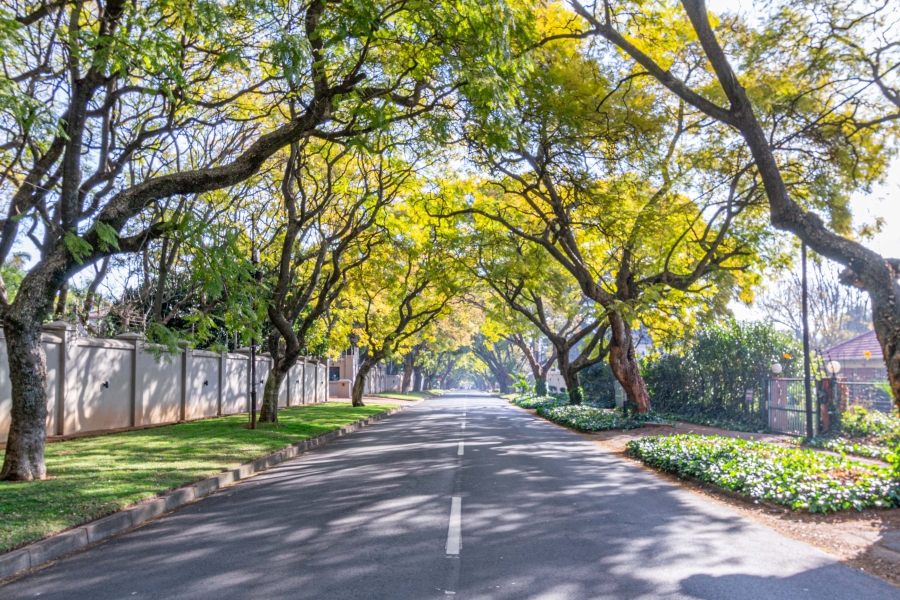 5 Bedroom Property for Sale in Houghton Estate Gauteng