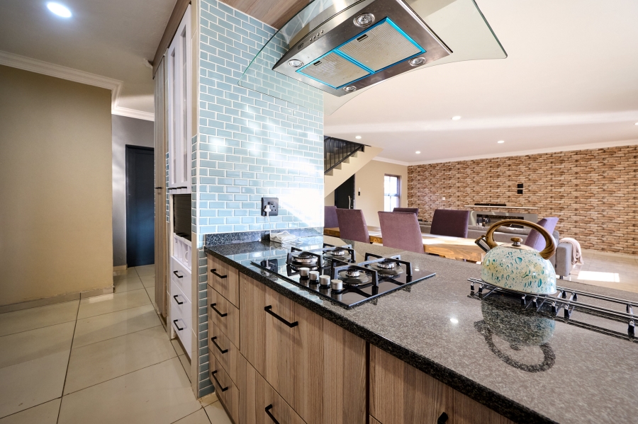3 Bedroom Property for Sale in Montecello Estate Gauteng
