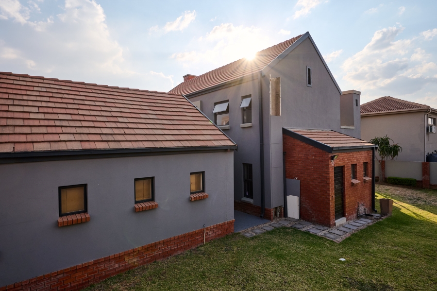 3 Bedroom Property for Sale in Montecello Estate Gauteng