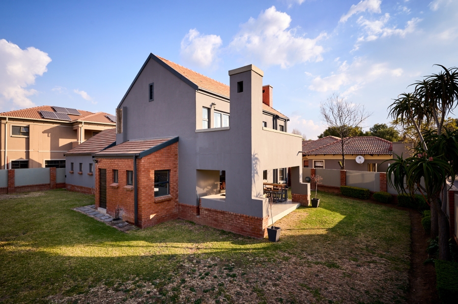 3 Bedroom Property for Sale in Montecello Estate Gauteng