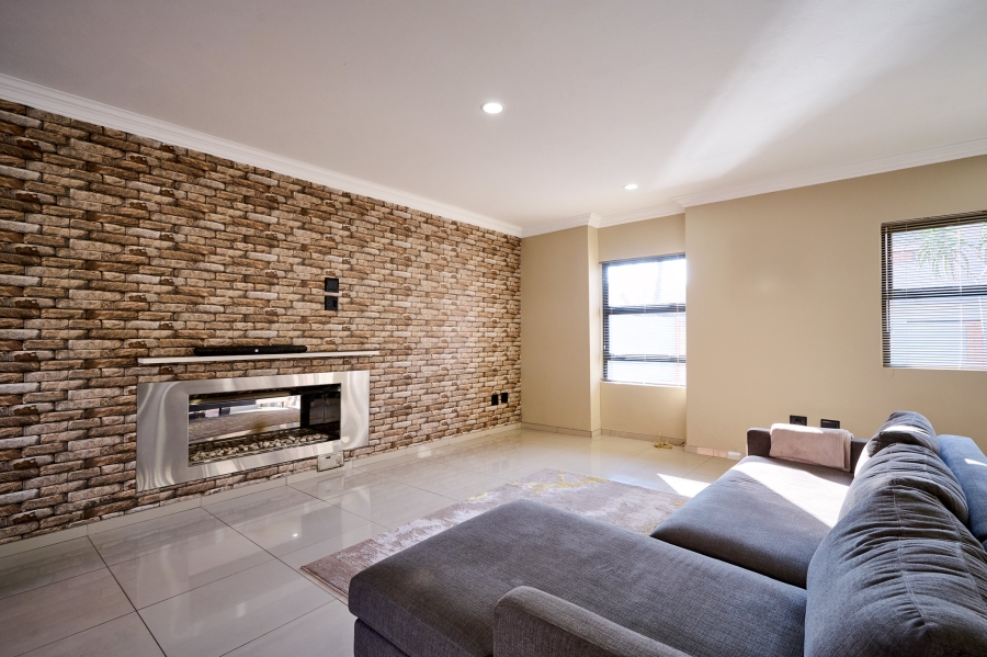 3 Bedroom Property for Sale in Montecello Estate Gauteng