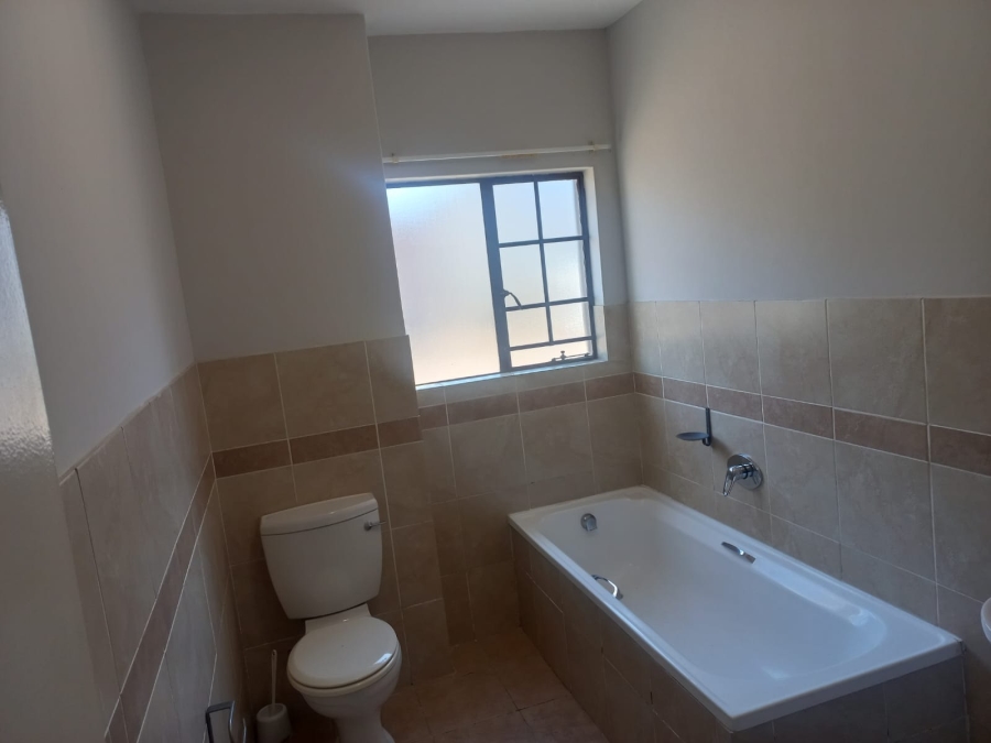 2 Bedroom Property for Sale in Rynfield Gauteng