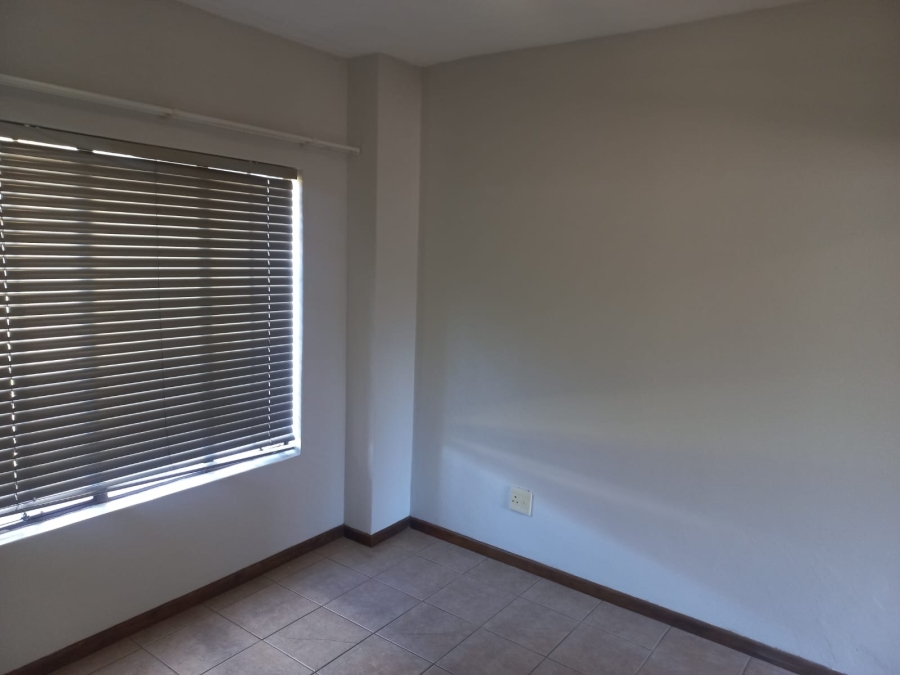 2 Bedroom Property for Sale in Rynfield Gauteng