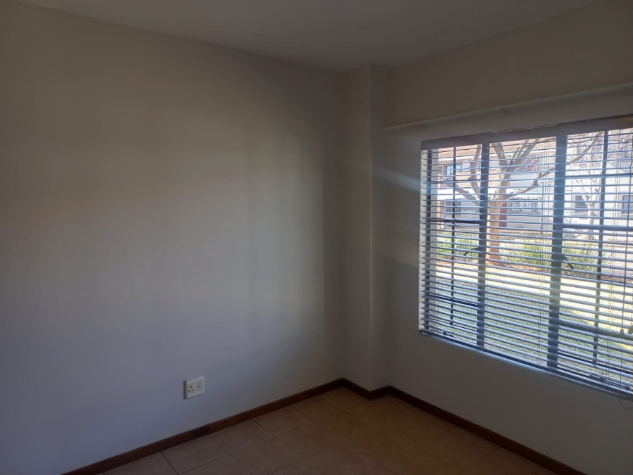 2 Bedroom Property for Sale in Rynfield Gauteng