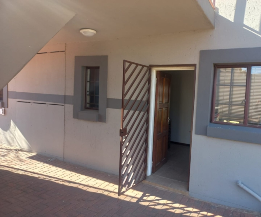 2 Bedroom Property for Sale in Rynfield Gauteng