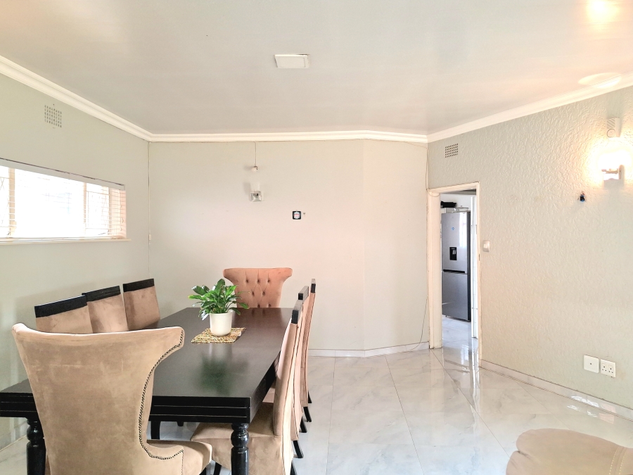 4 Bedroom Property for Sale in Montgomery Park Gauteng