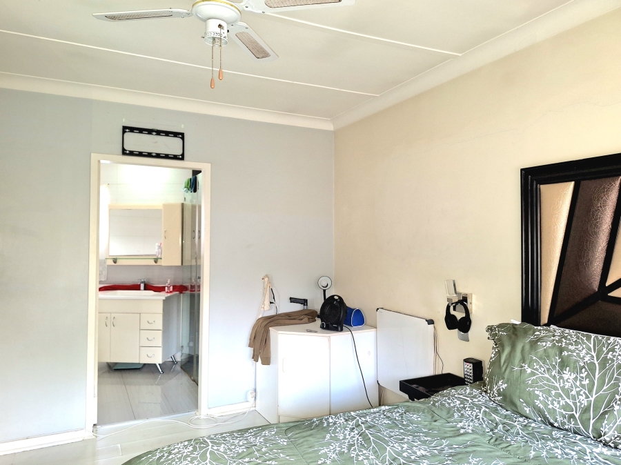 4 Bedroom Property for Sale in Montgomery Park Gauteng
