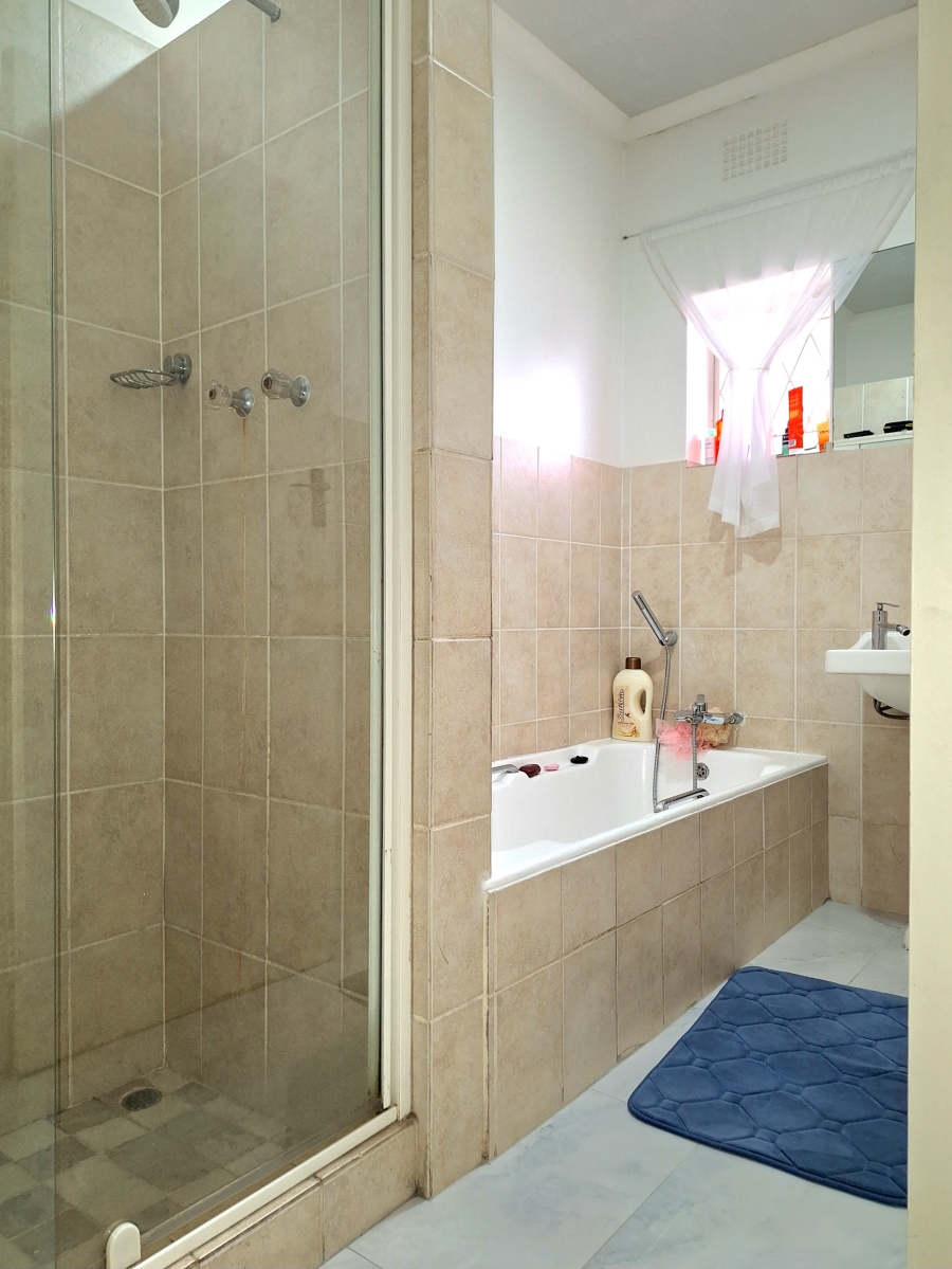 4 Bedroom Property for Sale in Montgomery Park Gauteng