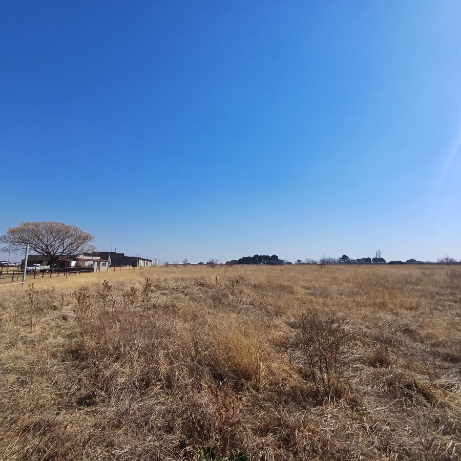 0 Bedroom Property for Sale in Van Der Westhuizen Gauteng