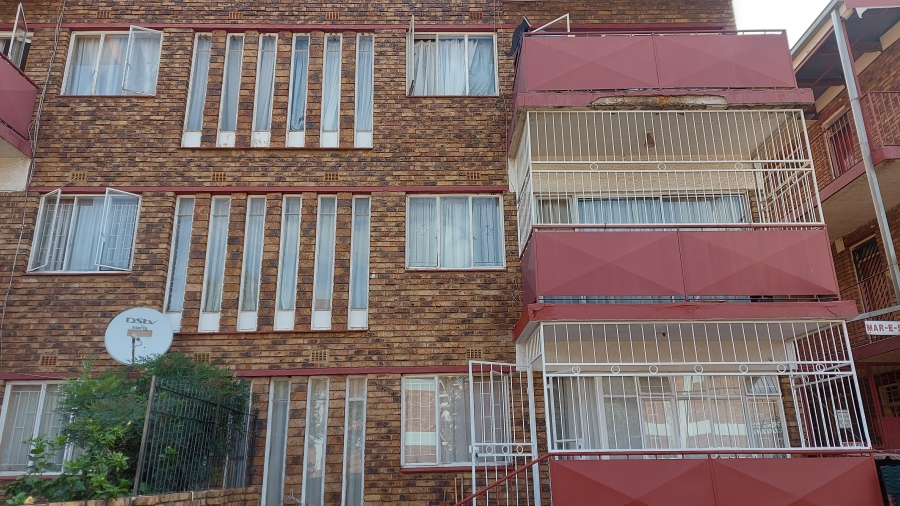 2 Bedroom Property for Sale in Vanderbijlpark CW 2 Gauteng