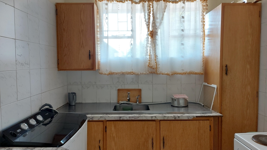 2 Bedroom Property for Sale in Vanderbijlpark CW 2 Gauteng