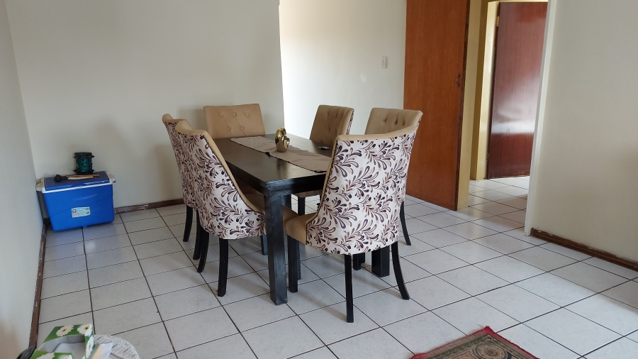2 Bedroom Property for Sale in Vanderbijlpark CW 2 Gauteng