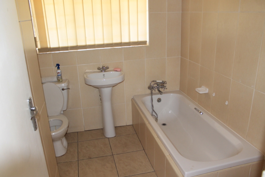 2 Bedroom Property for Sale in Mindalore Gauteng