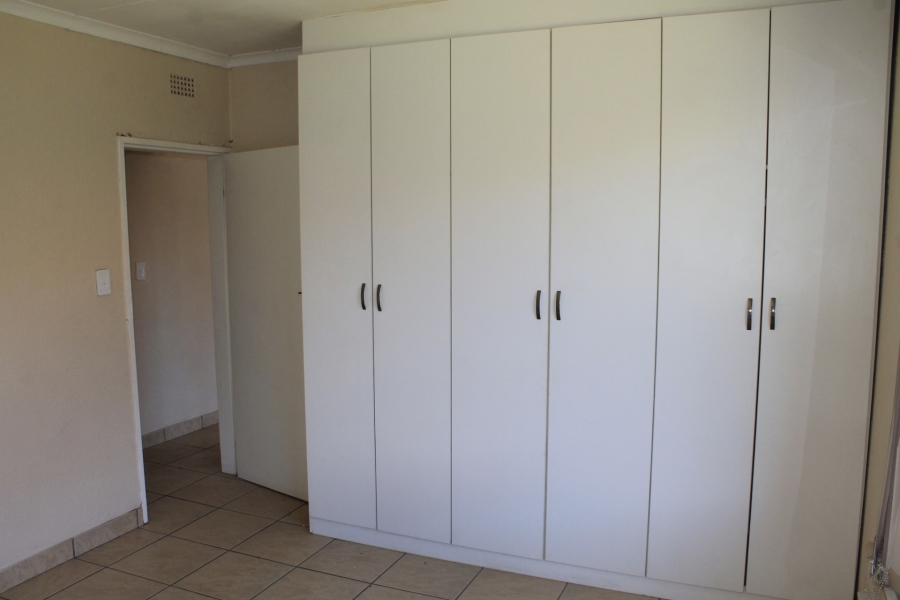 2 Bedroom Property for Sale in Mindalore Gauteng