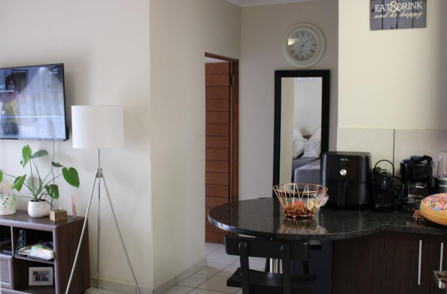2 Bedroom Property for Sale in South Crest Gauteng