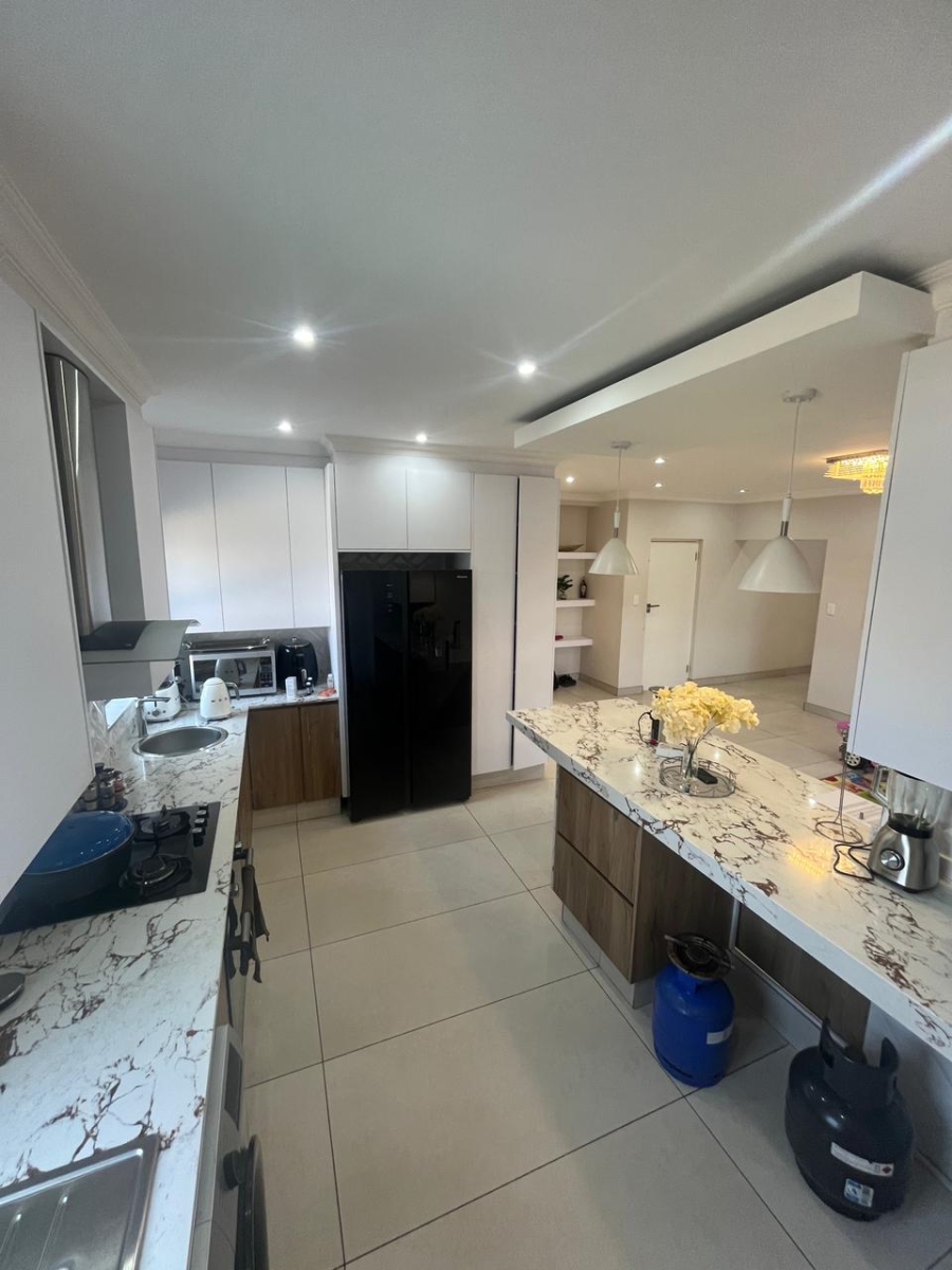 3 Bedroom Property for Sale in Helderwyk Gauteng