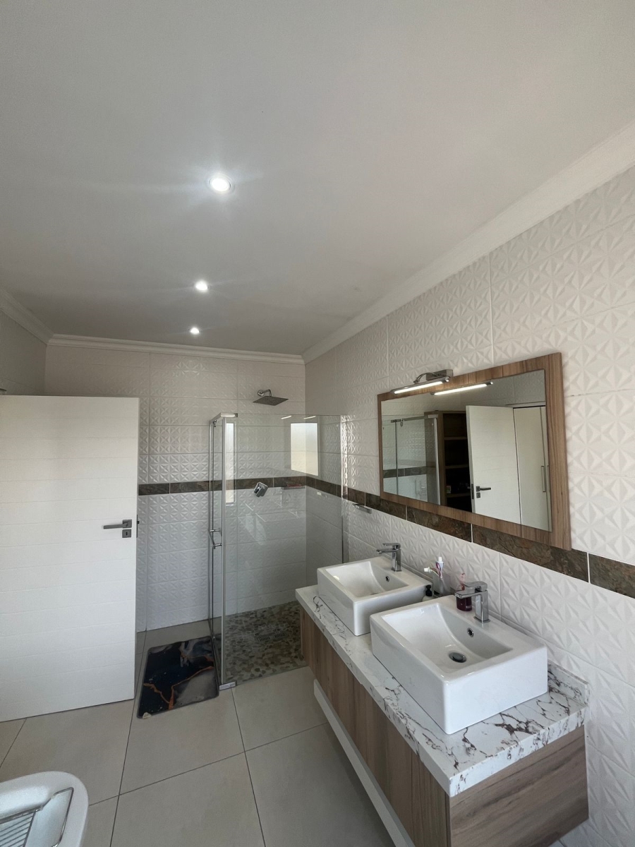 3 Bedroom Property for Sale in Helderwyk Gauteng