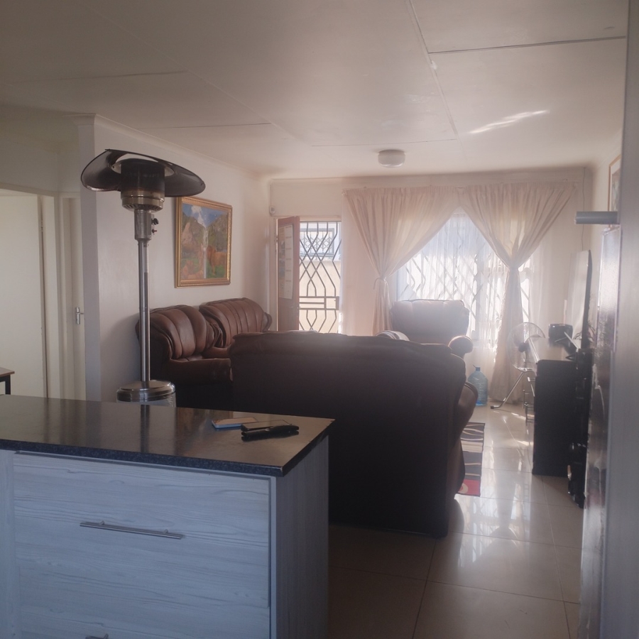 4 Bedroom Property for Sale in Dersley Gauteng