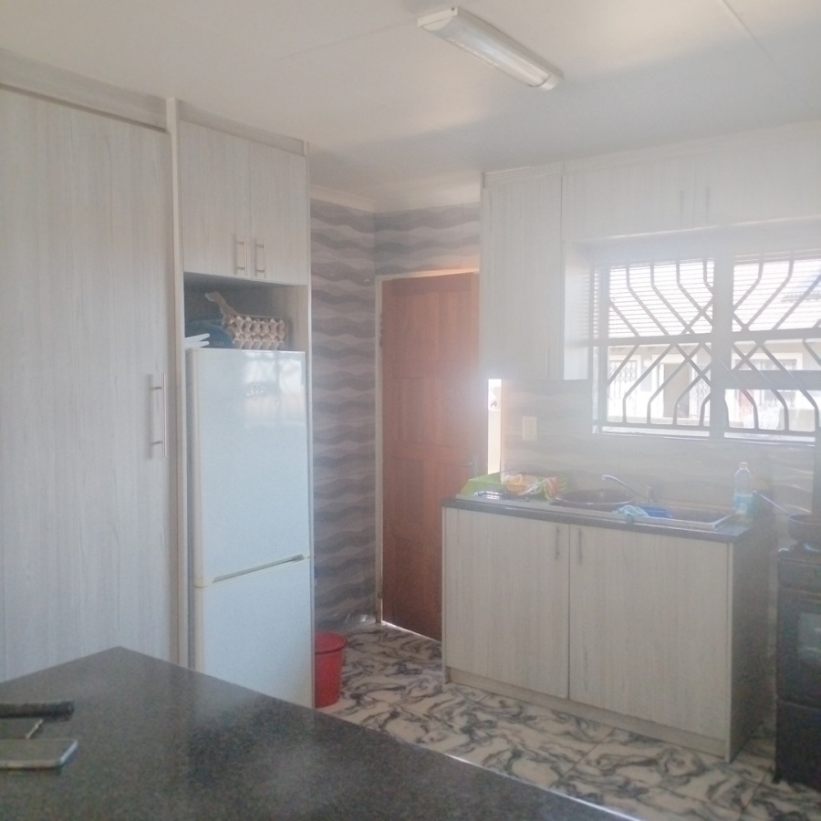 4 Bedroom Property for Sale in Dersley Gauteng