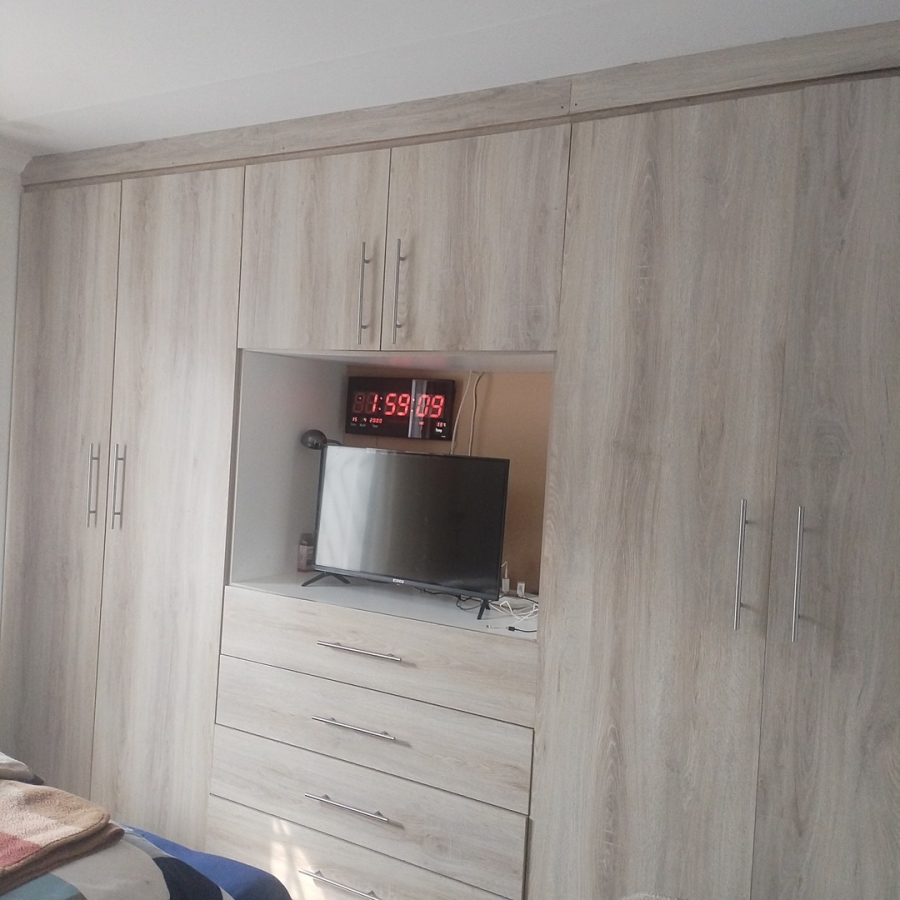 4 Bedroom Property for Sale in Dersley Gauteng
