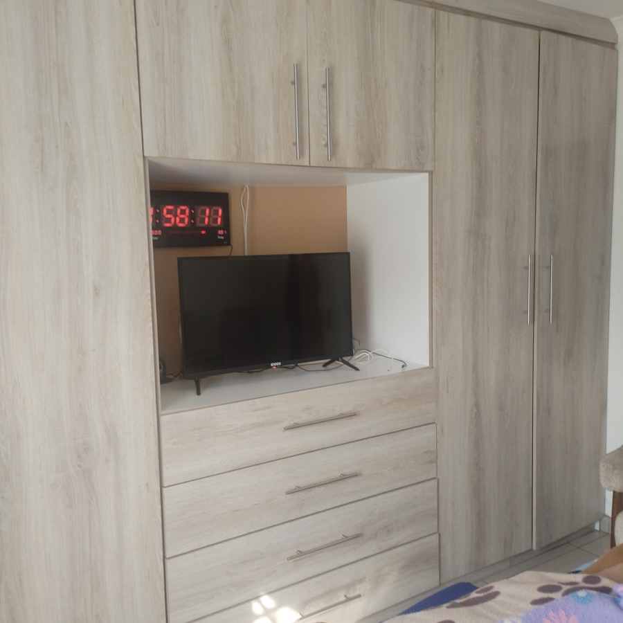 4 Bedroom Property for Sale in Dersley Gauteng