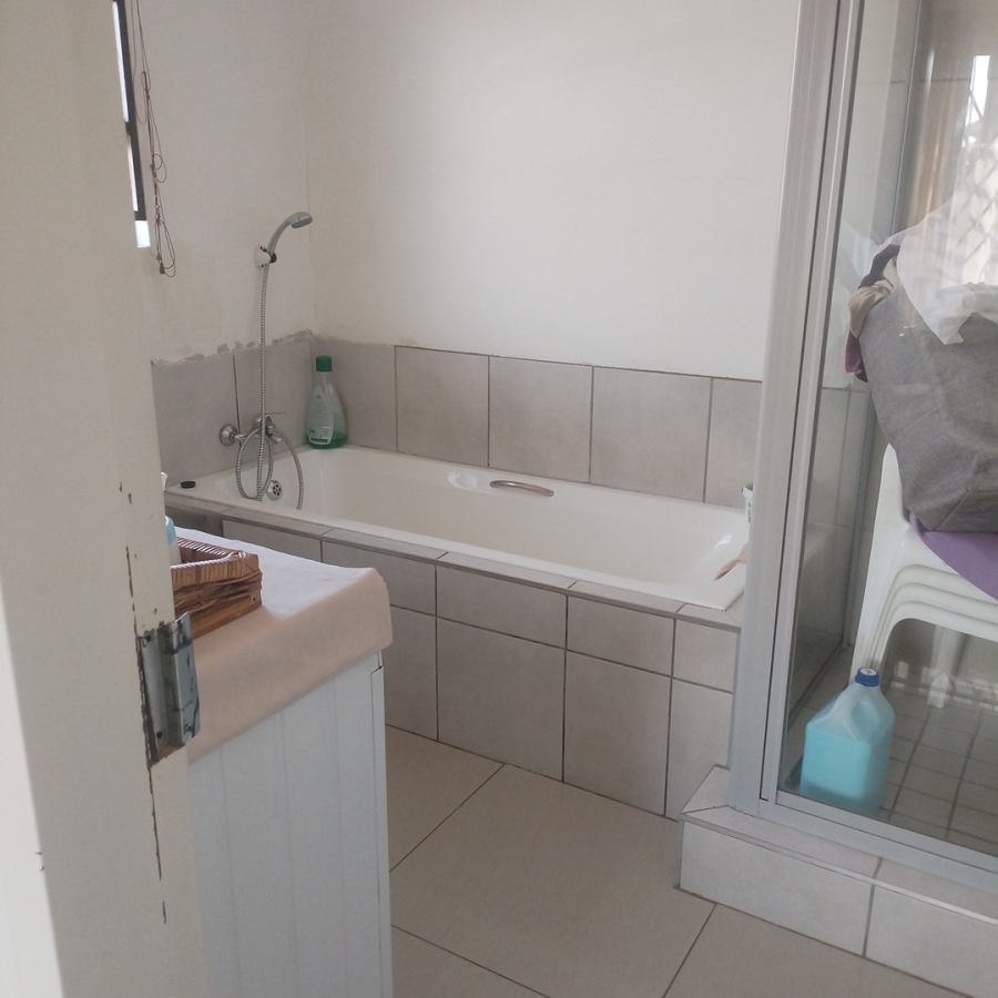 4 Bedroom Property for Sale in Dersley Gauteng