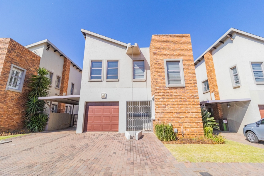 3 Bedroom Property for Sale in Meyersdal Gauteng