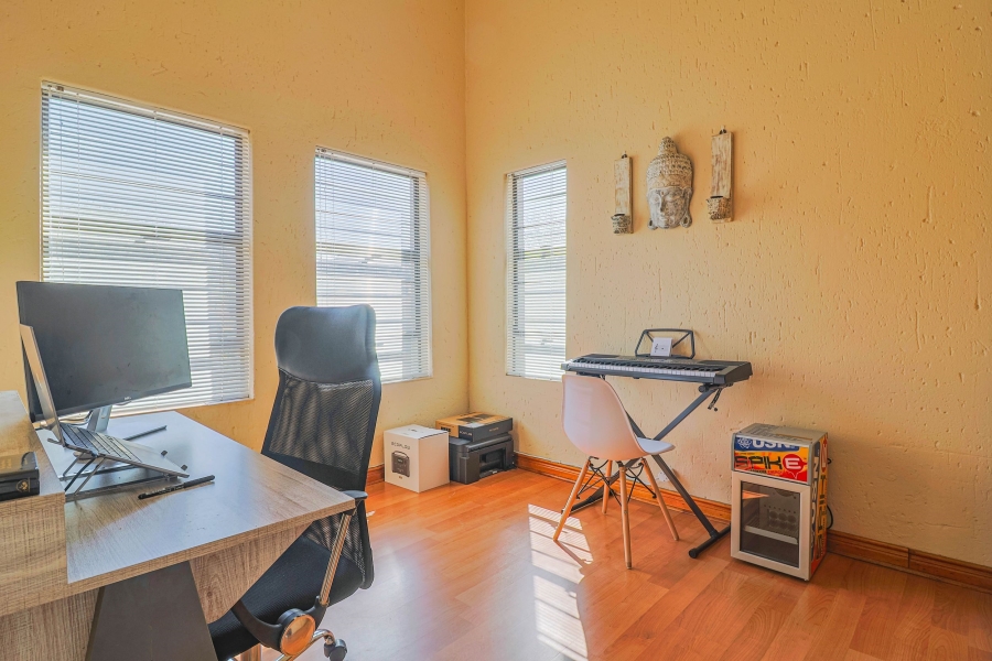 3 Bedroom Property for Sale in Meyersdal Gauteng