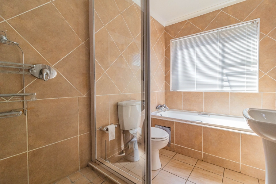 3 Bedroom Property for Sale in Meyersdal Gauteng