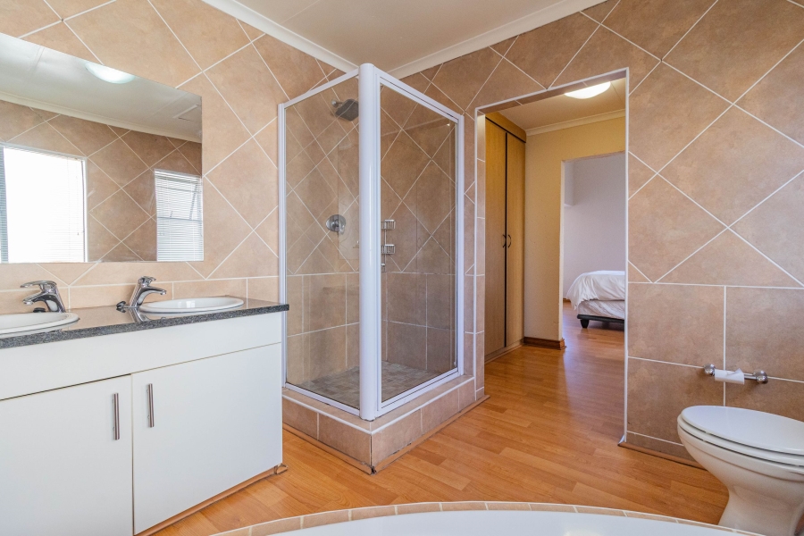 3 Bedroom Property for Sale in Meyersdal Gauteng