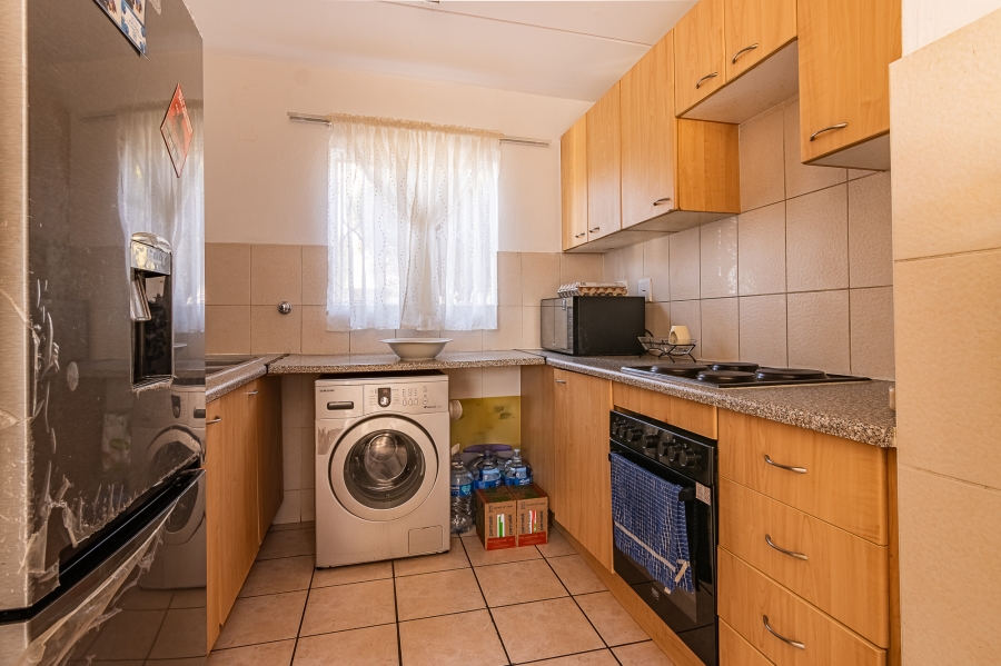 2 Bedroom Property for Sale in Allens Nek Gauteng