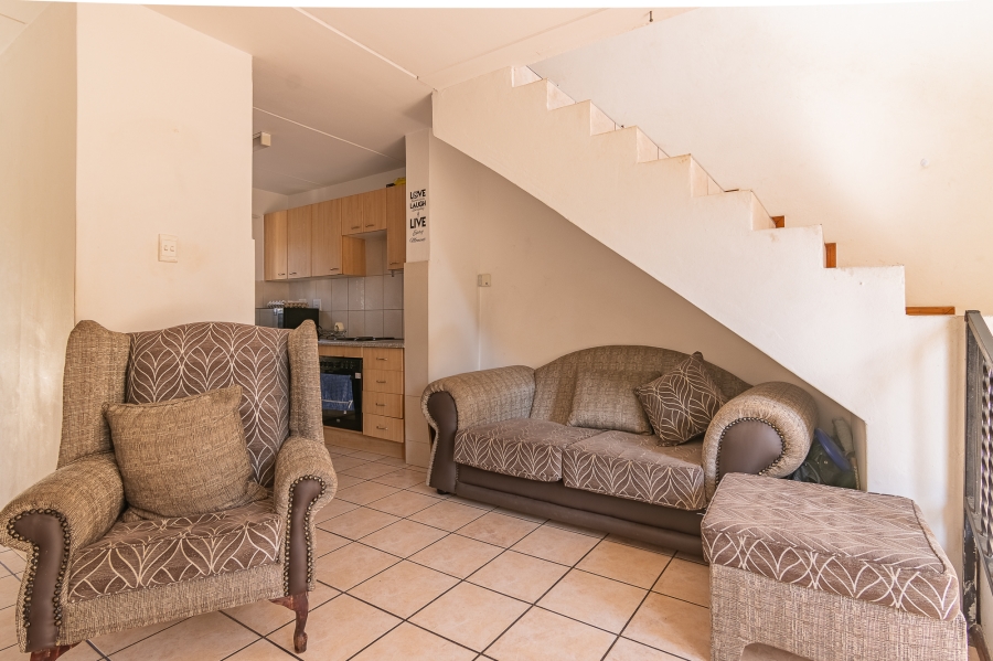 2 Bedroom Property for Sale in Allens Nek Gauteng