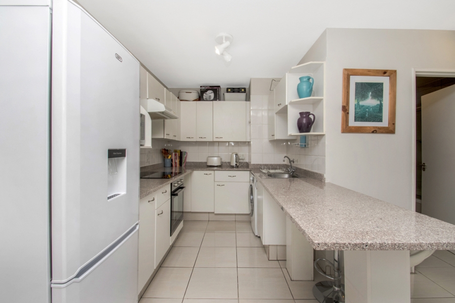 To Let 2 Bedroom Property for Rent in Northcliff Gauteng