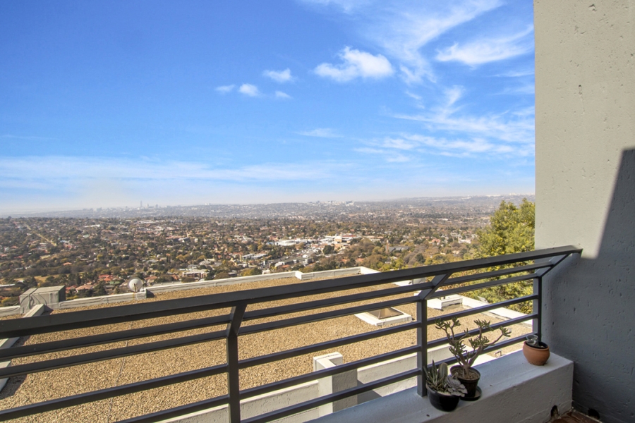 To Let 2 Bedroom Property for Rent in Northcliff Gauteng